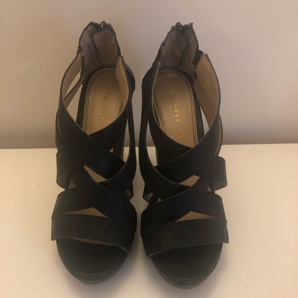 Chinese Laundry Black Strappy Wedges